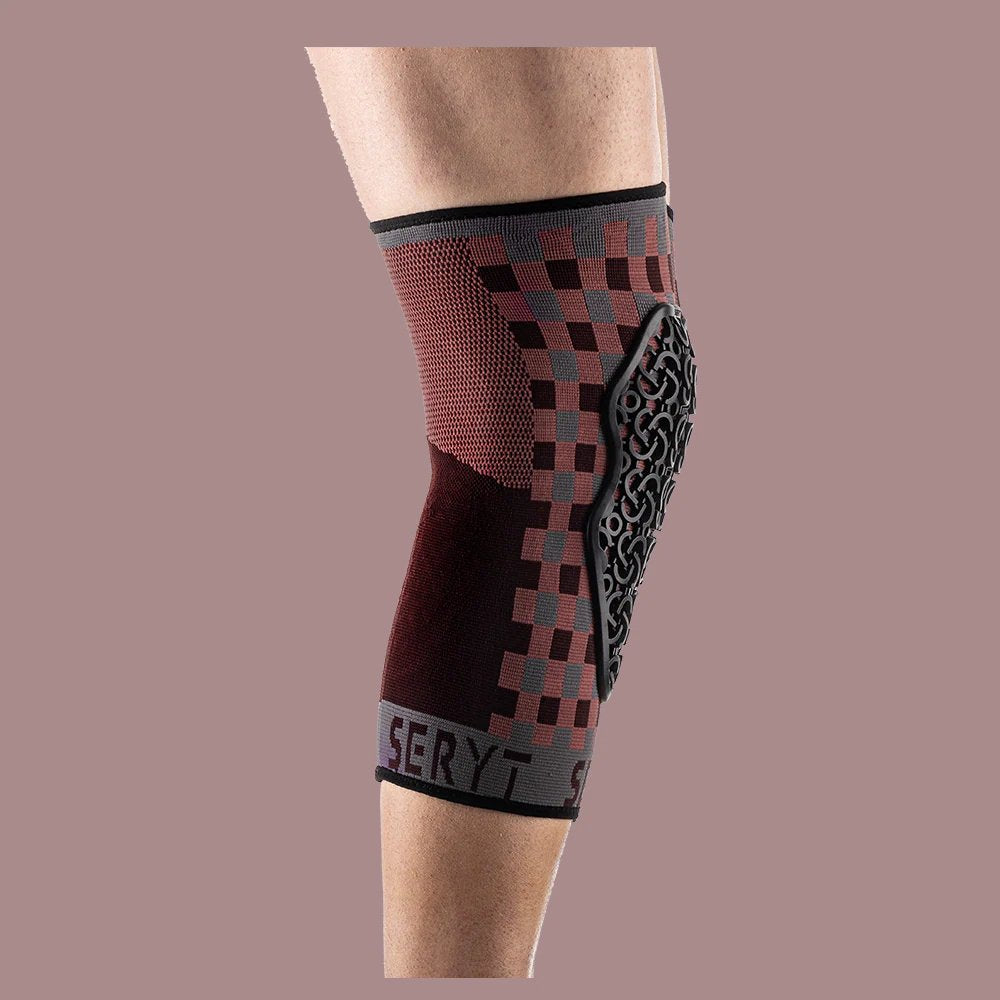Flow_Knee_Checker_Grey_2