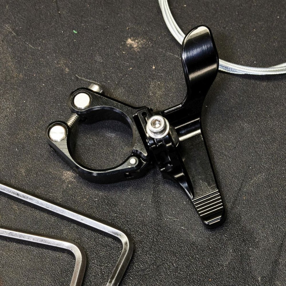 Remote Dropper Lever Drop Bar