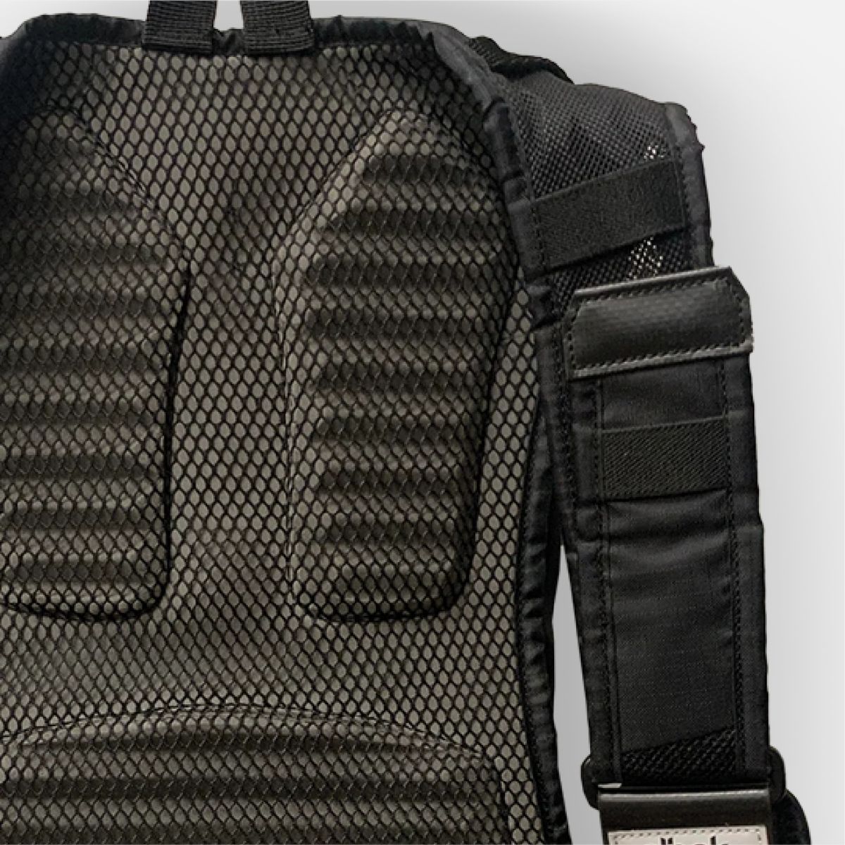 Albek H2 O Haul Three Hydration Pack