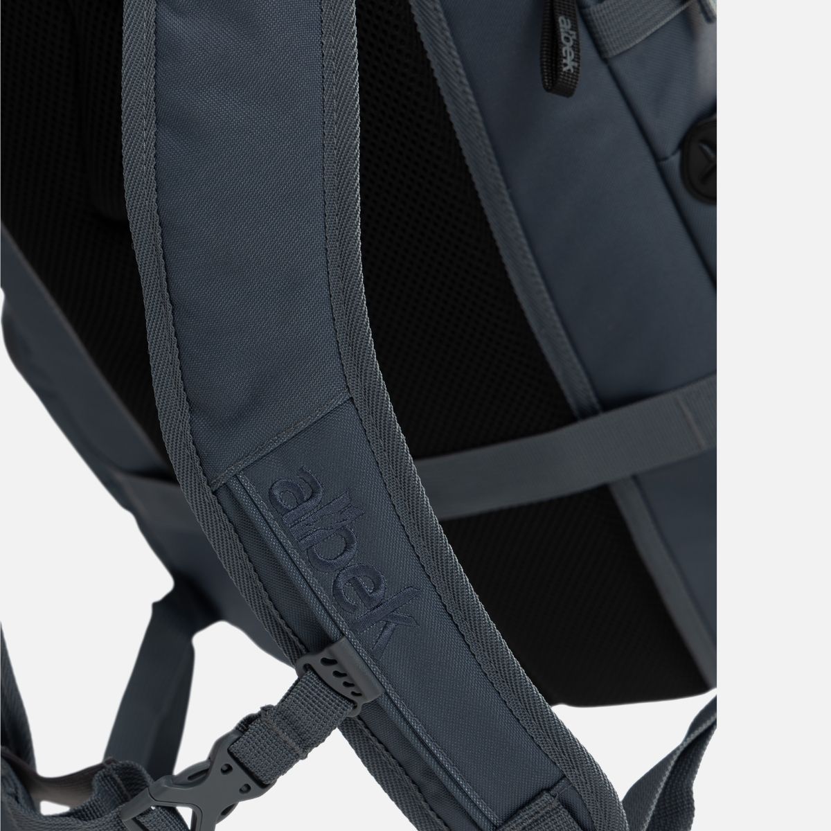 Albek Dudley Backpack Steel Grey
