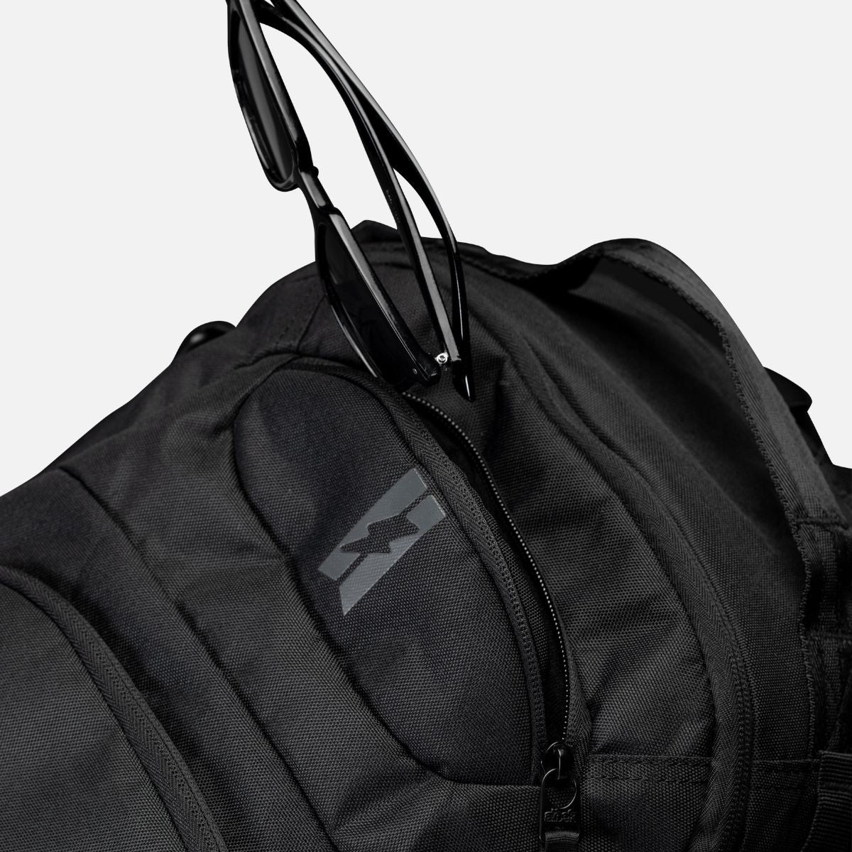 Albek Whitebridge Backpack Covert Black