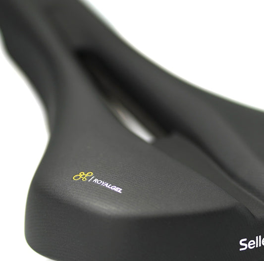 Selle Royal Vaia Moderate saddle
