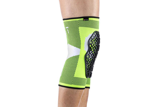 Flow_Knee_Neon_White_2