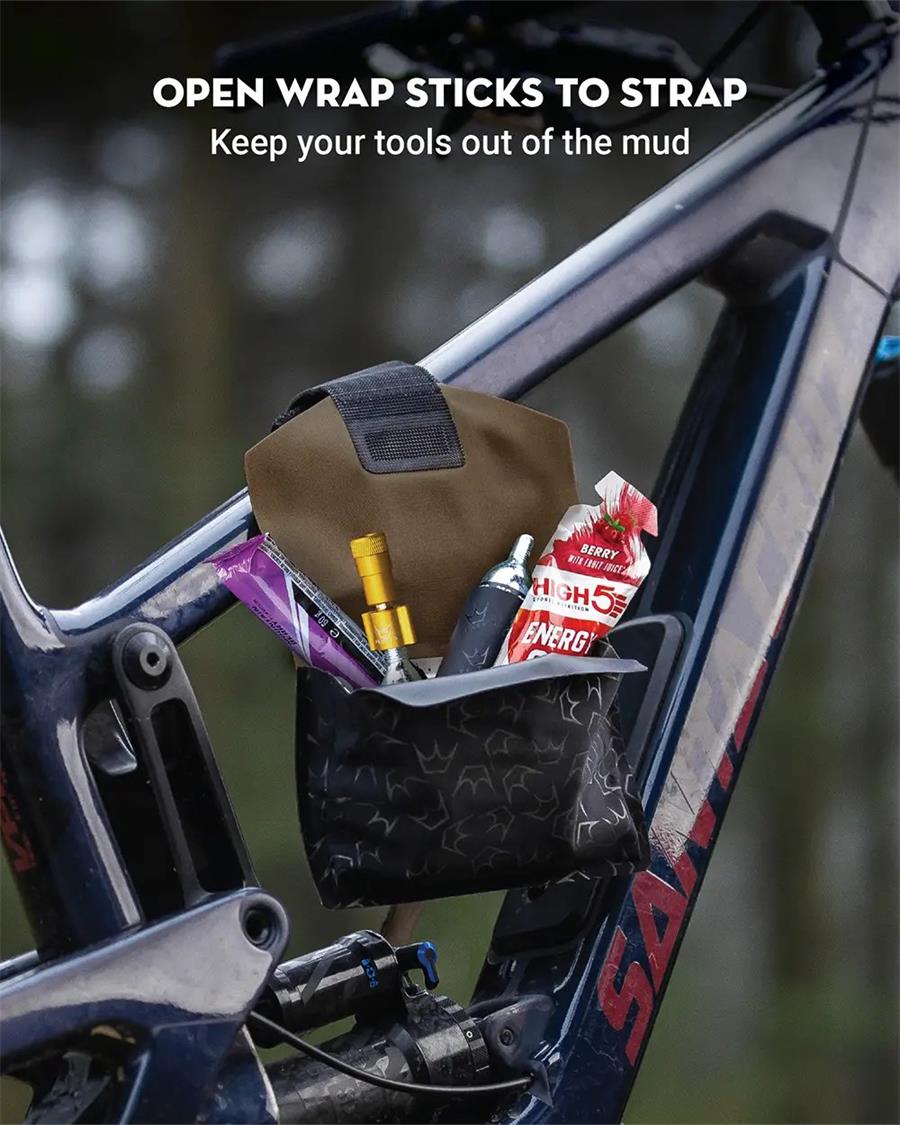 Peaty_s_HoldFast_Trail_Tool_Wrap_8