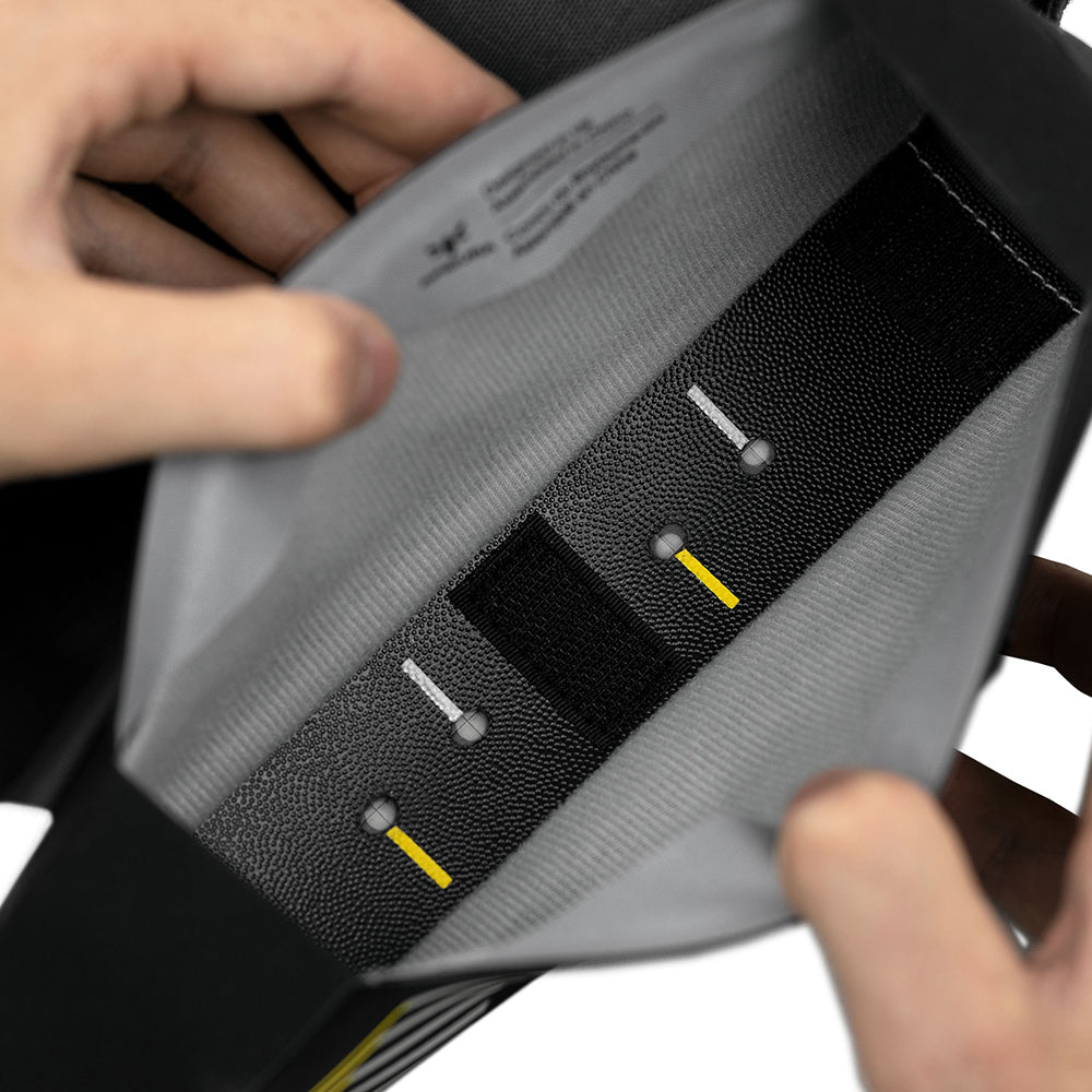 Apidura Racing Bolt On Top Tube Pack 1 L