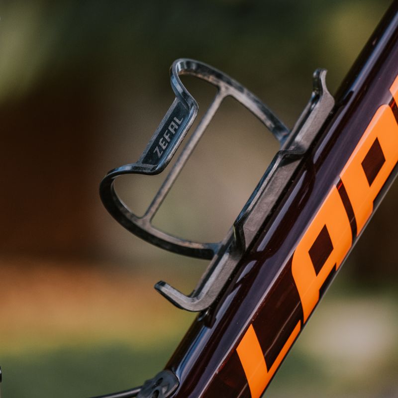 Pulse S2 Side Pull Bottle Cage Right - 5