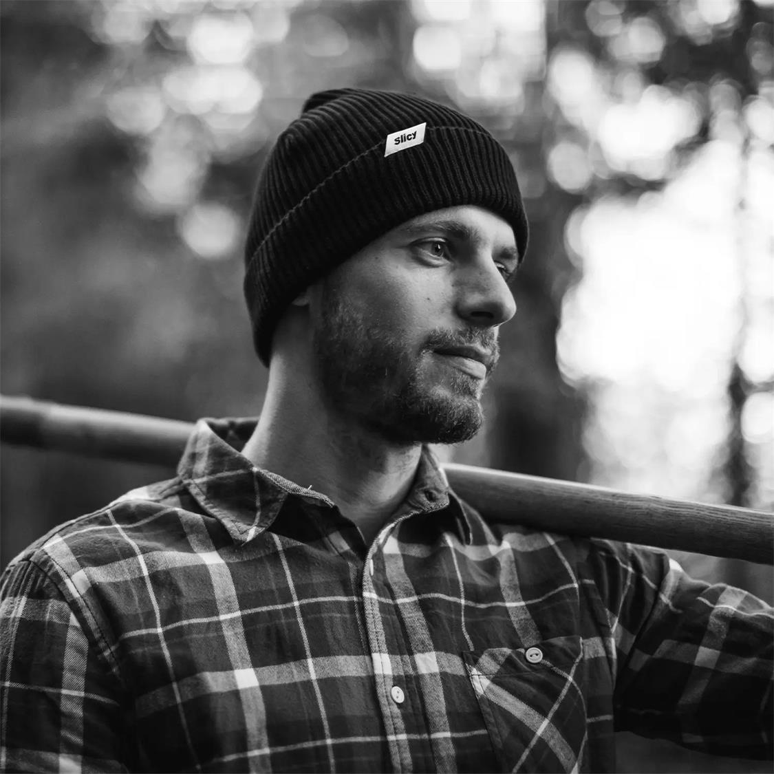 slicy-fisherman-beanie-3