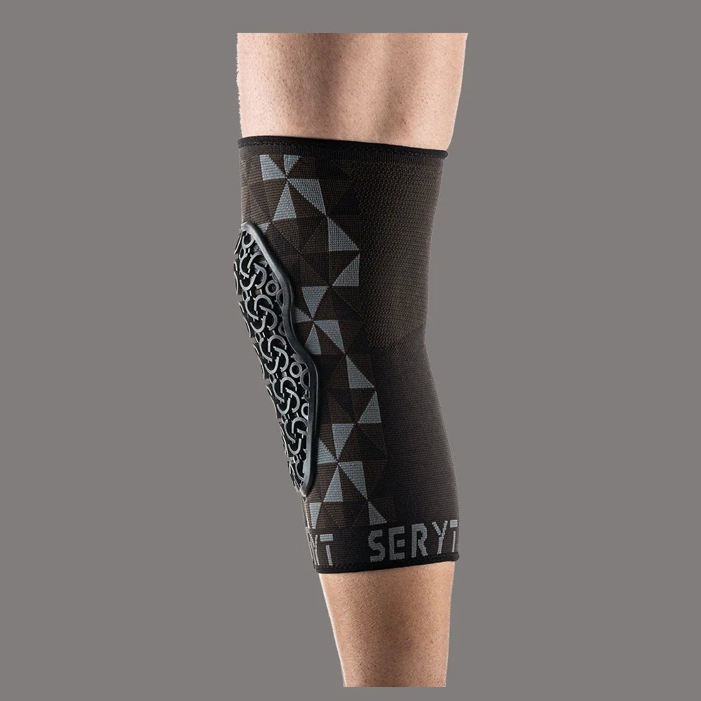 Flow_Knee_Arlecchino_Grey_Black_4