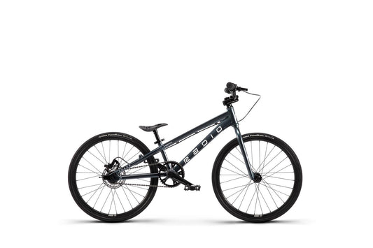 Radio_ XENON MINI_grey metallic_4055822556248_web-