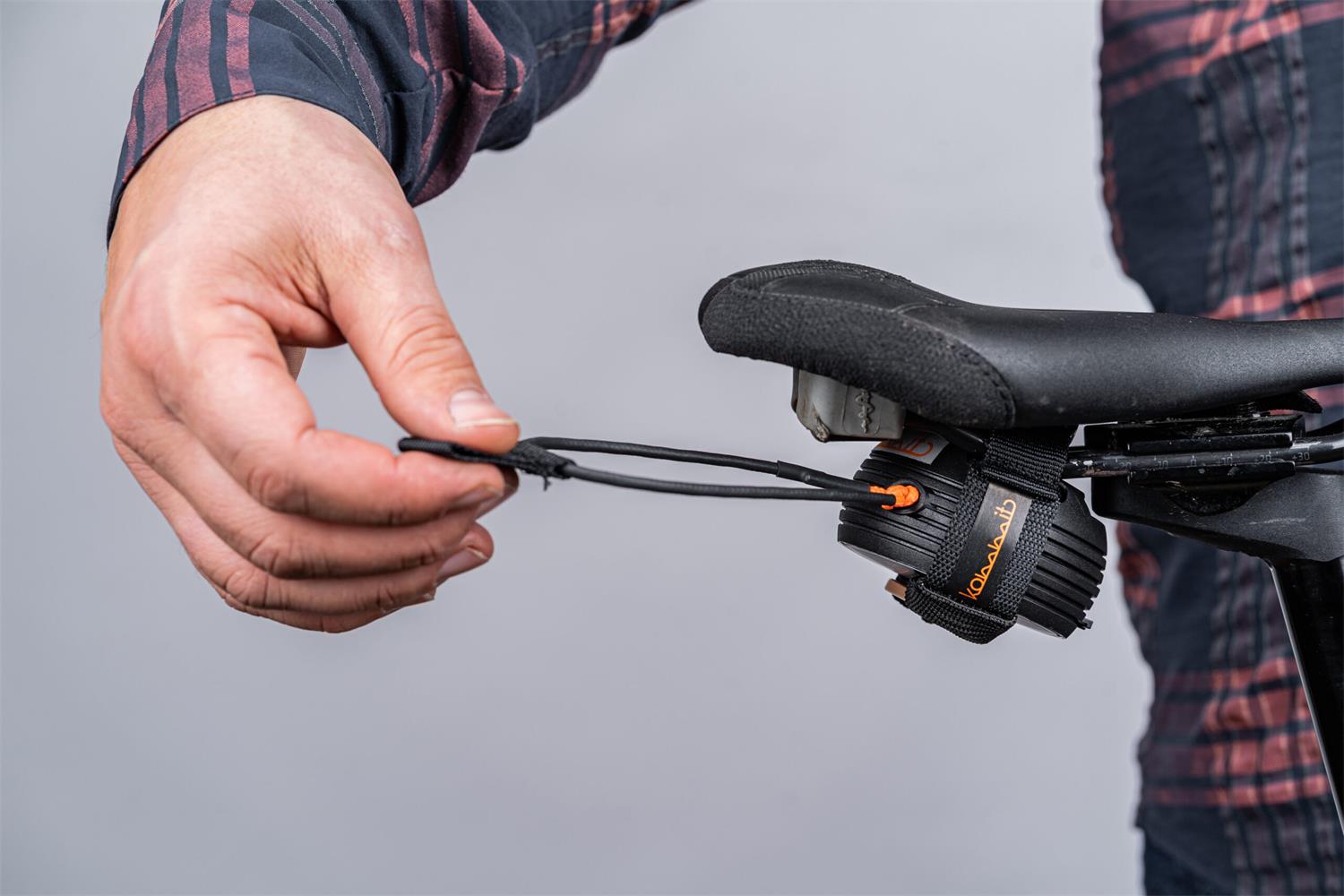 Kommit Bike Towing System 1