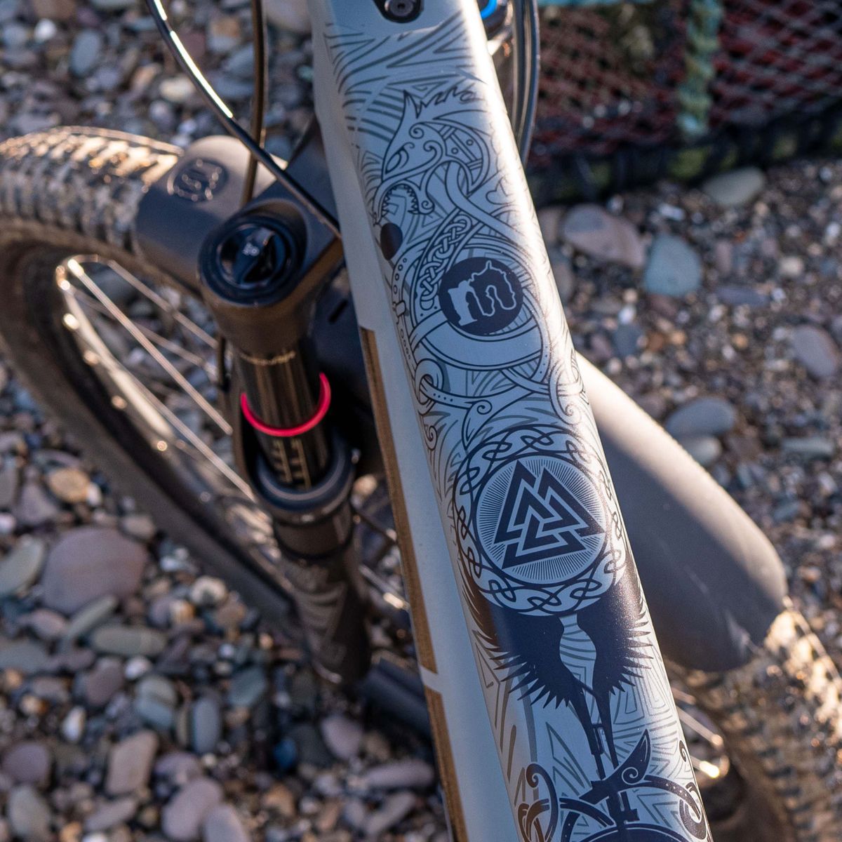 Mucky Nutz Frame Skinz Classic Viking