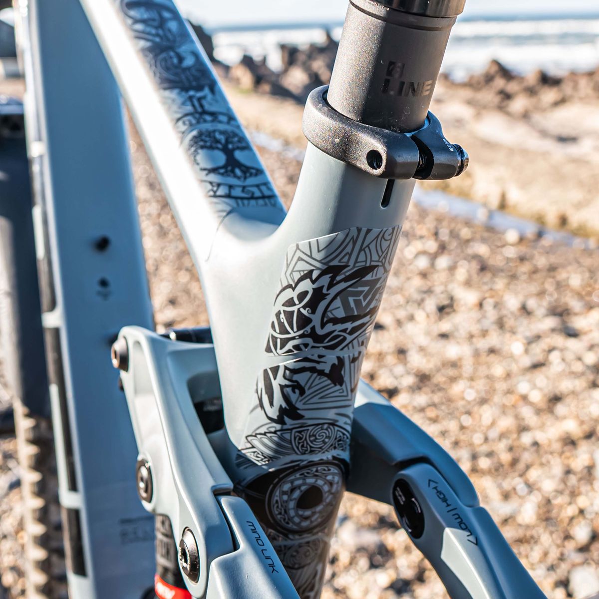 Mucky Nutz Frame Skinz Classic Viking