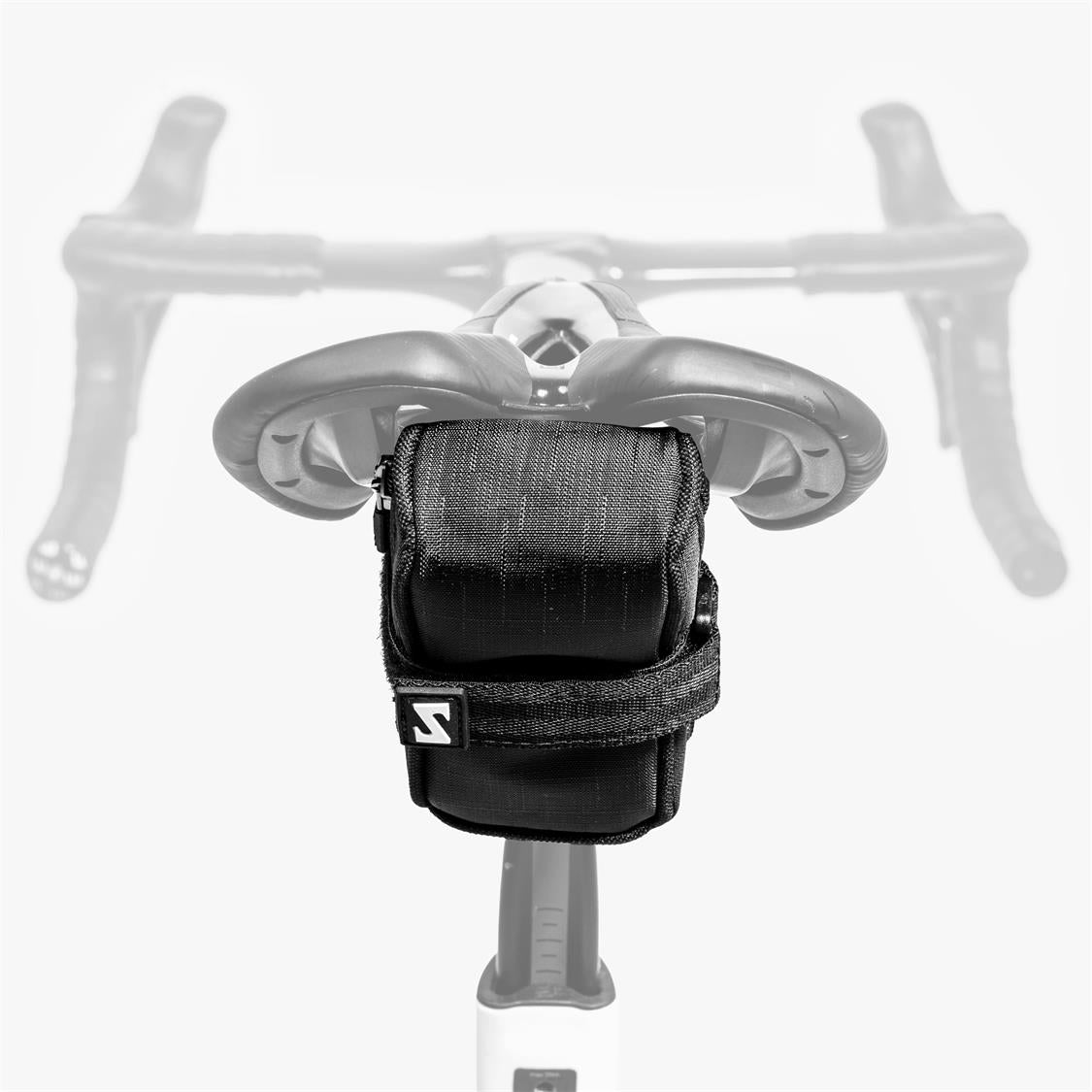ELAN_210_SADDLEBAG_2