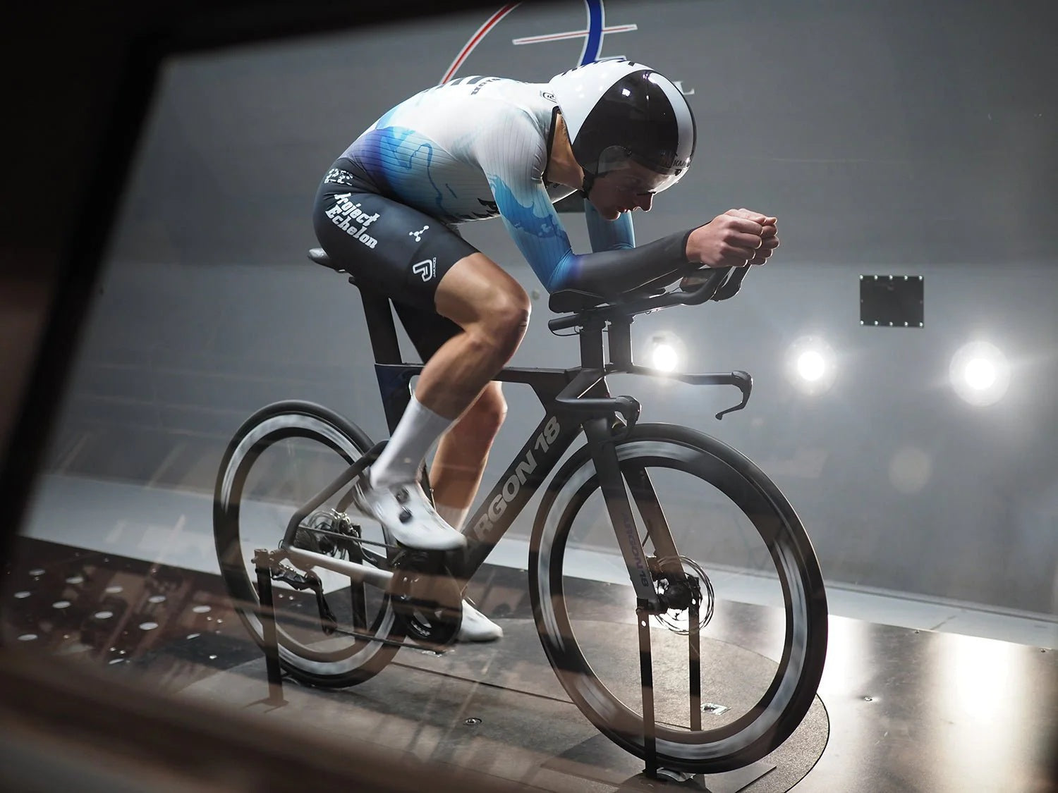 evo-jet-defeet-Windtunnel
