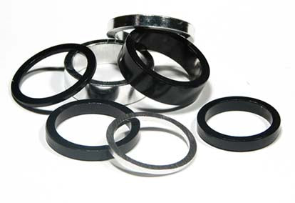 ALLOY SPACERS BLK AND SILV